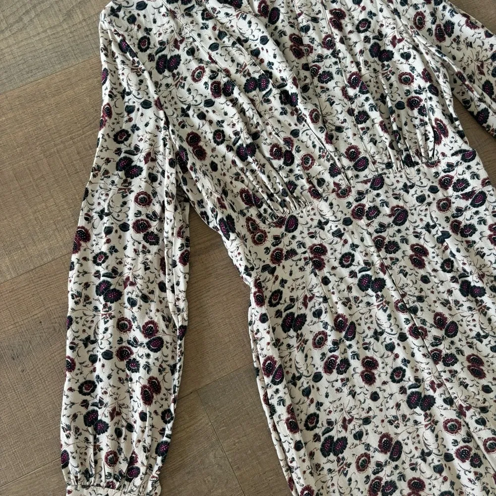 free people some like it hot floral print plunging v-neck jumpsuit - Image 4