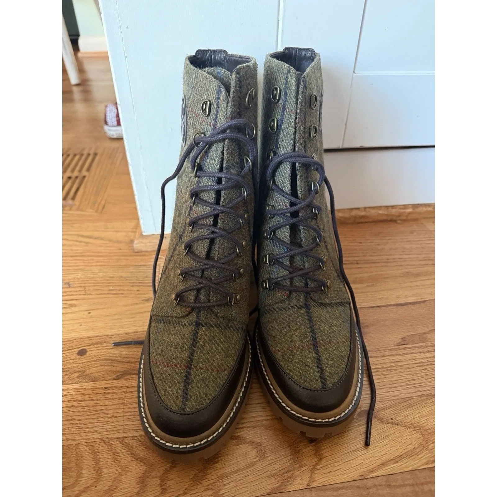 Tory Burch Miller Wool Lug-Sole Hiker Booties 11 NEW - Image 3