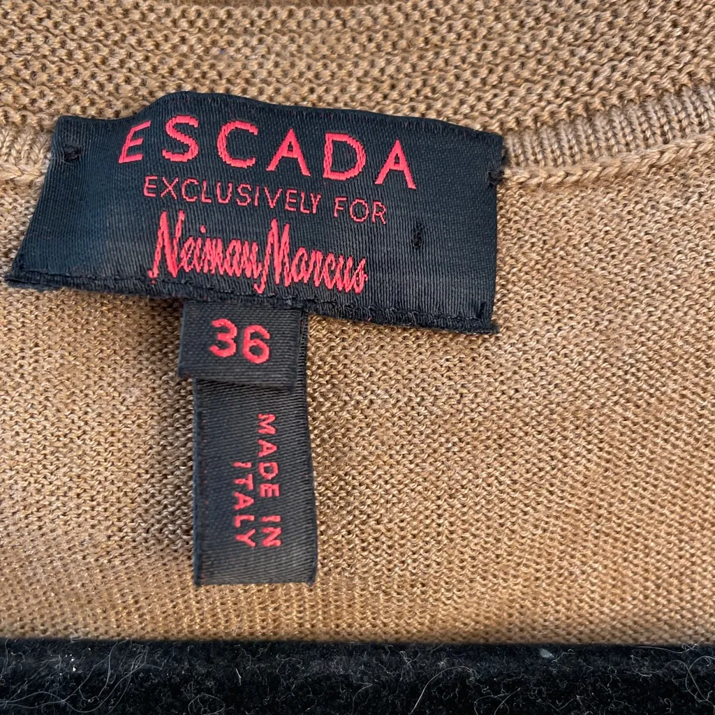 Escada Tan Knit skeeveless sweater size 36 Brown - Image 2