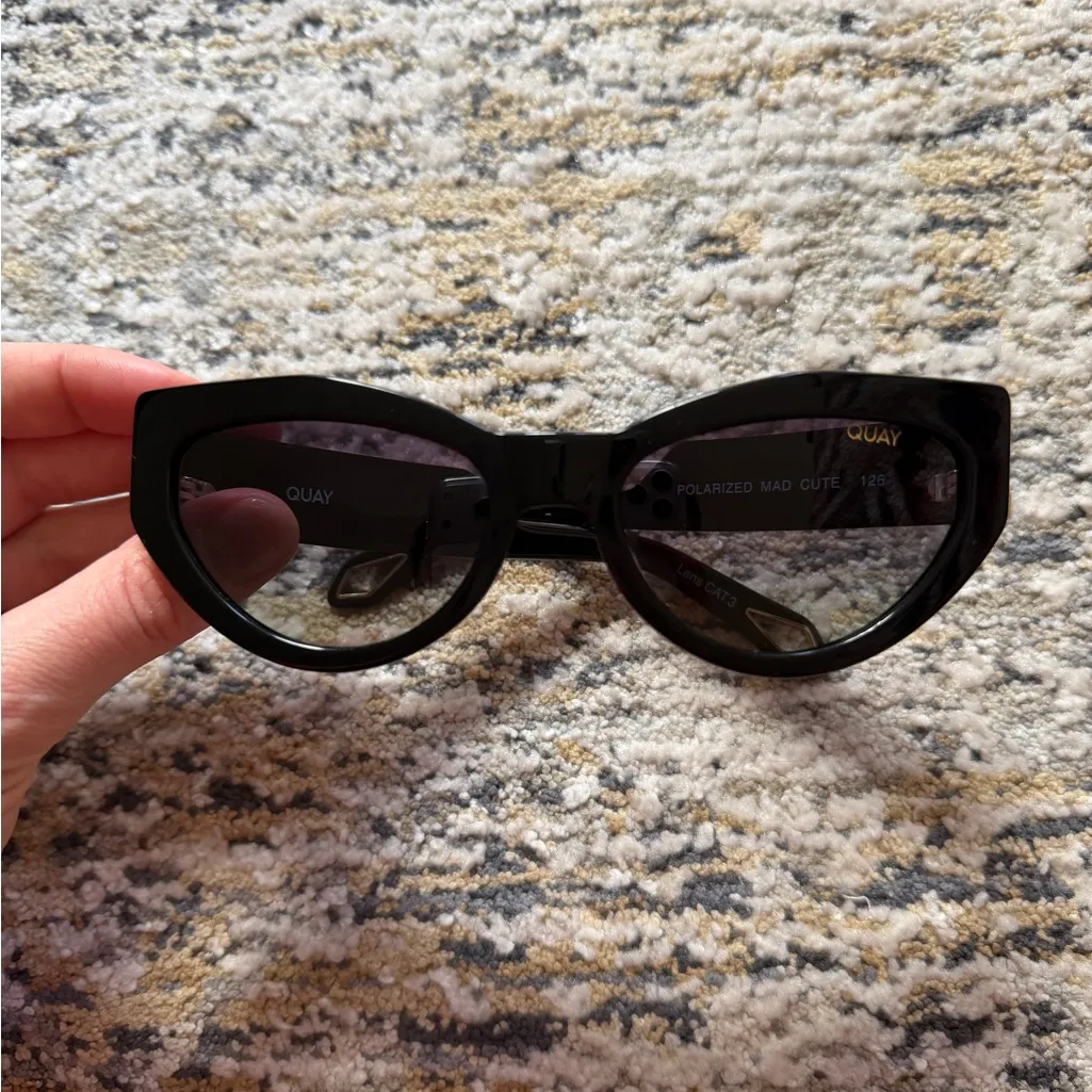 Quay Australia Sunglasses MAD CUTE Cat Eye POLARIZED HTF x
Saweetie Collab Black - Image 4