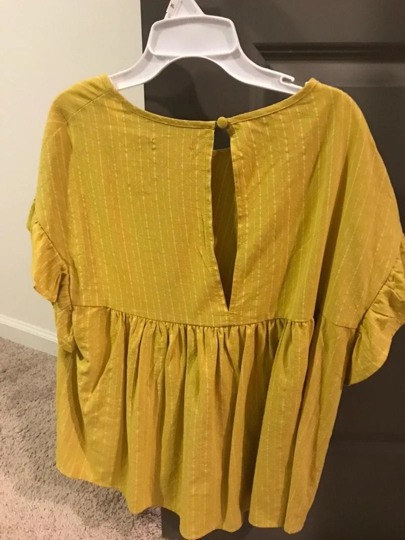 Altar'd State  Mustard Top - Image 2