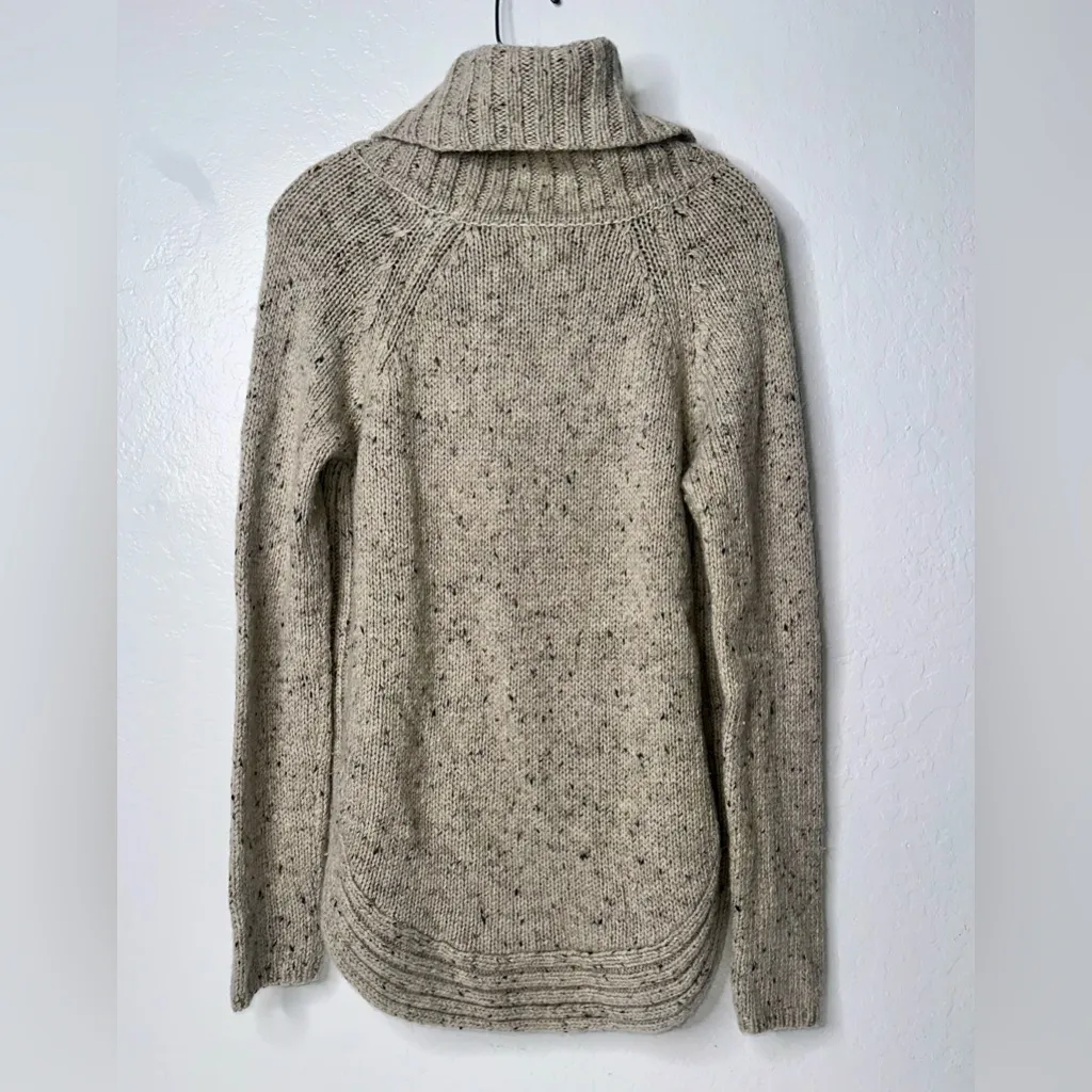 Cynthia Rowley Turtleneck Womens Size L Tan Long Sleeve Sweater Wool Blend Thick - Image 2