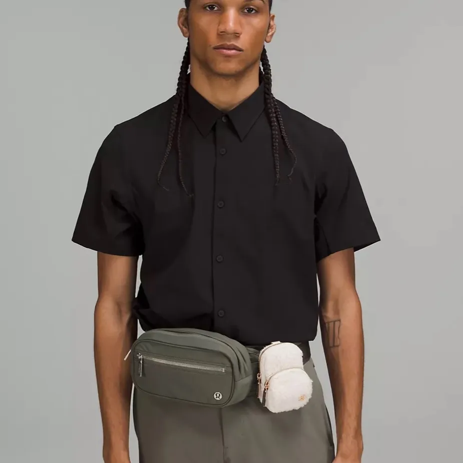 Lululemon Nano Clip On Backpack Fleece - Image 4