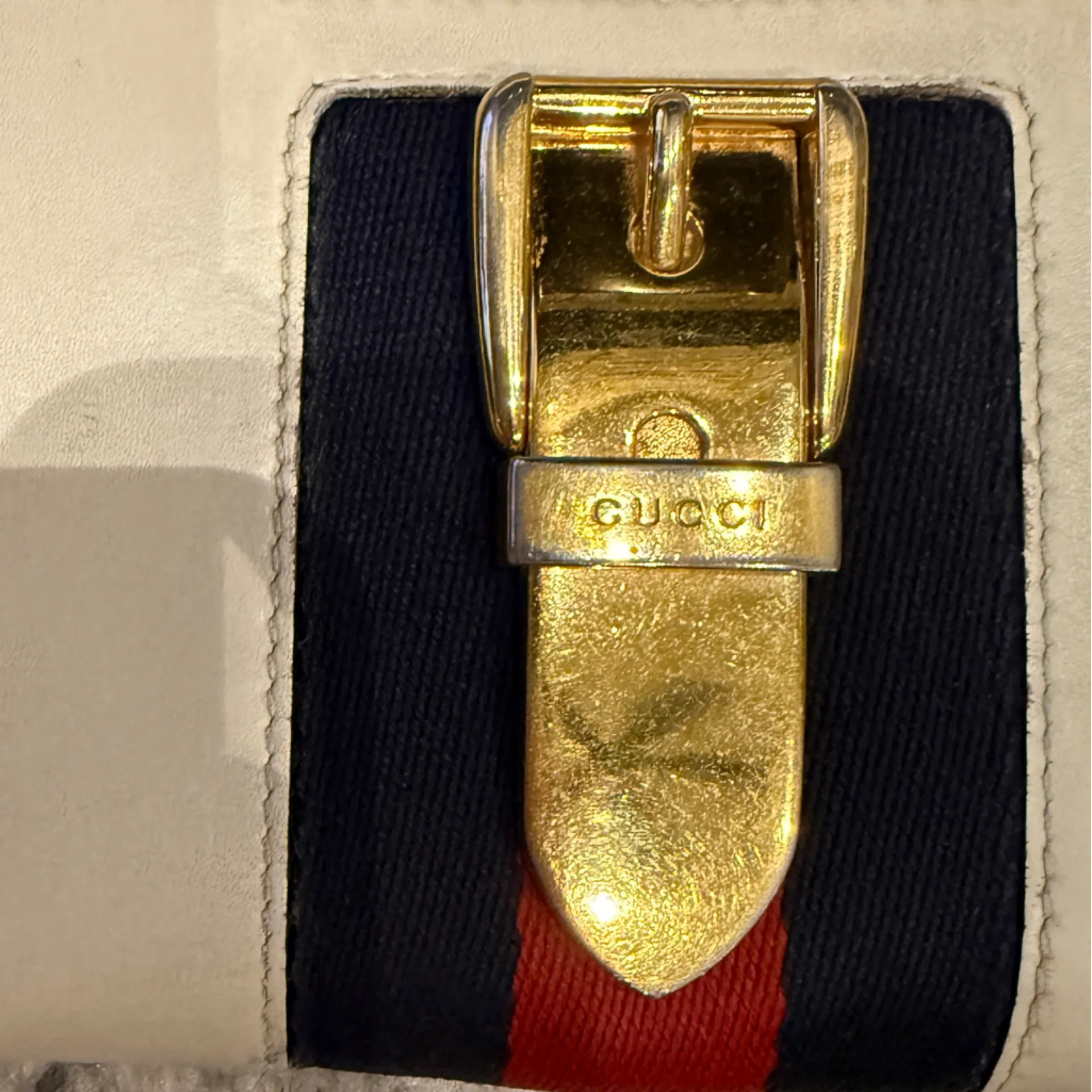 Gucci Calfskin Leather Sylvie Zip Wallet, ivory - Image 6