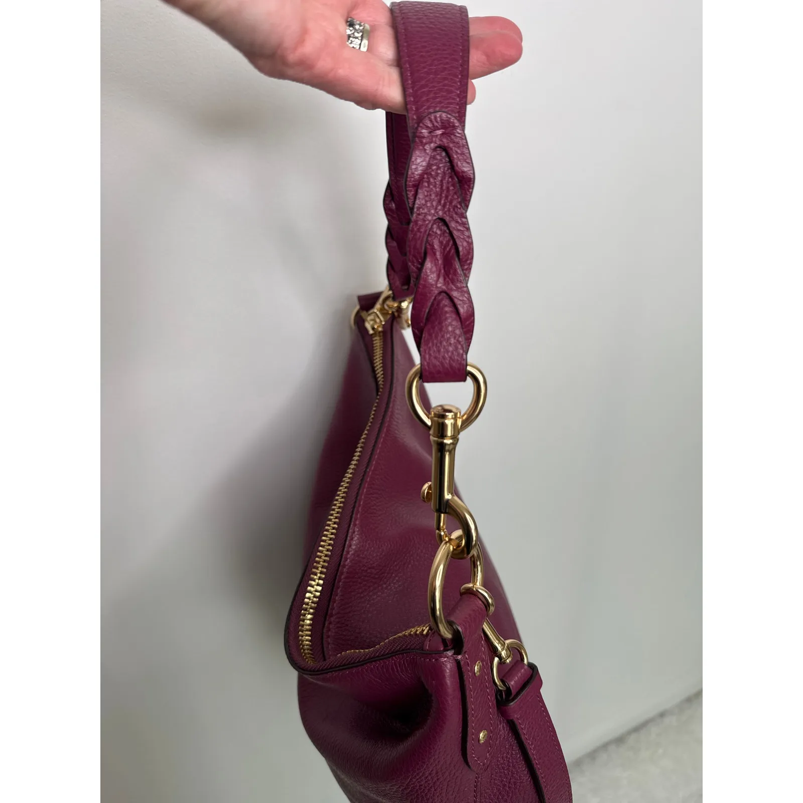 Coach Abby duffle berry Pebbled Leather Shoulder Bag F31507 like NEW - Image 5