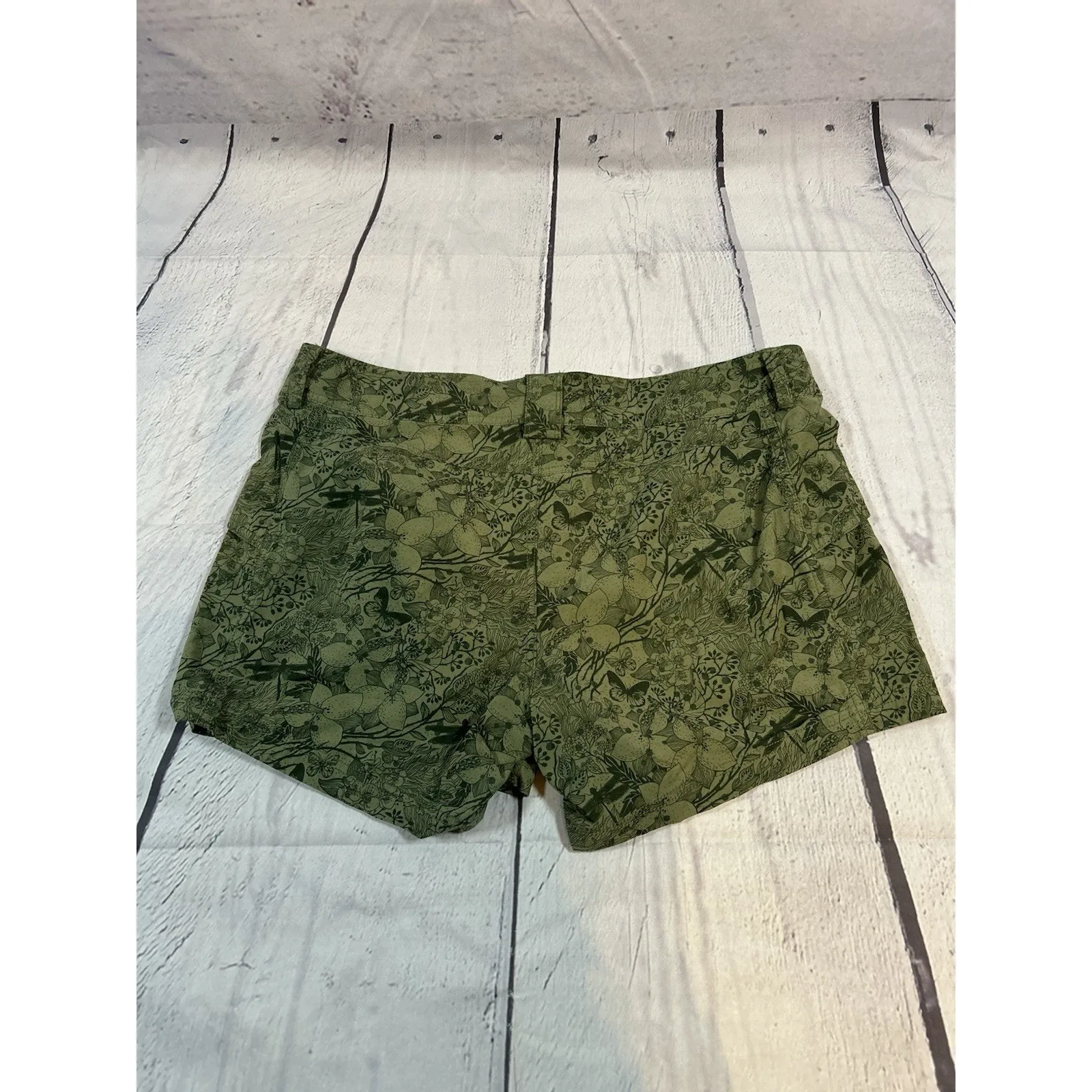 Marmot Ginny Green Floral Dragonfly Print Cargo Shorts 12 Mid Rise Outdoor - Image 2