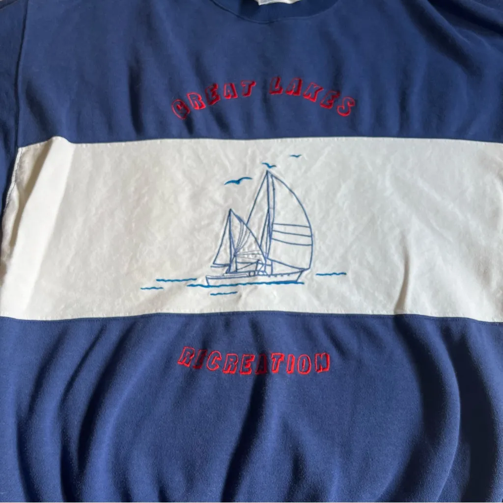 Vintage 90s Y2K Nautical Navy Blue and White Great Lakes Oversized Sweatshirt Size M - Image 3