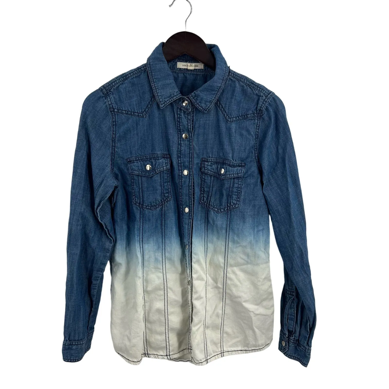 Life‎ in Progress Denim Snap Front Bleach Dip Top Size Medium - Image 2