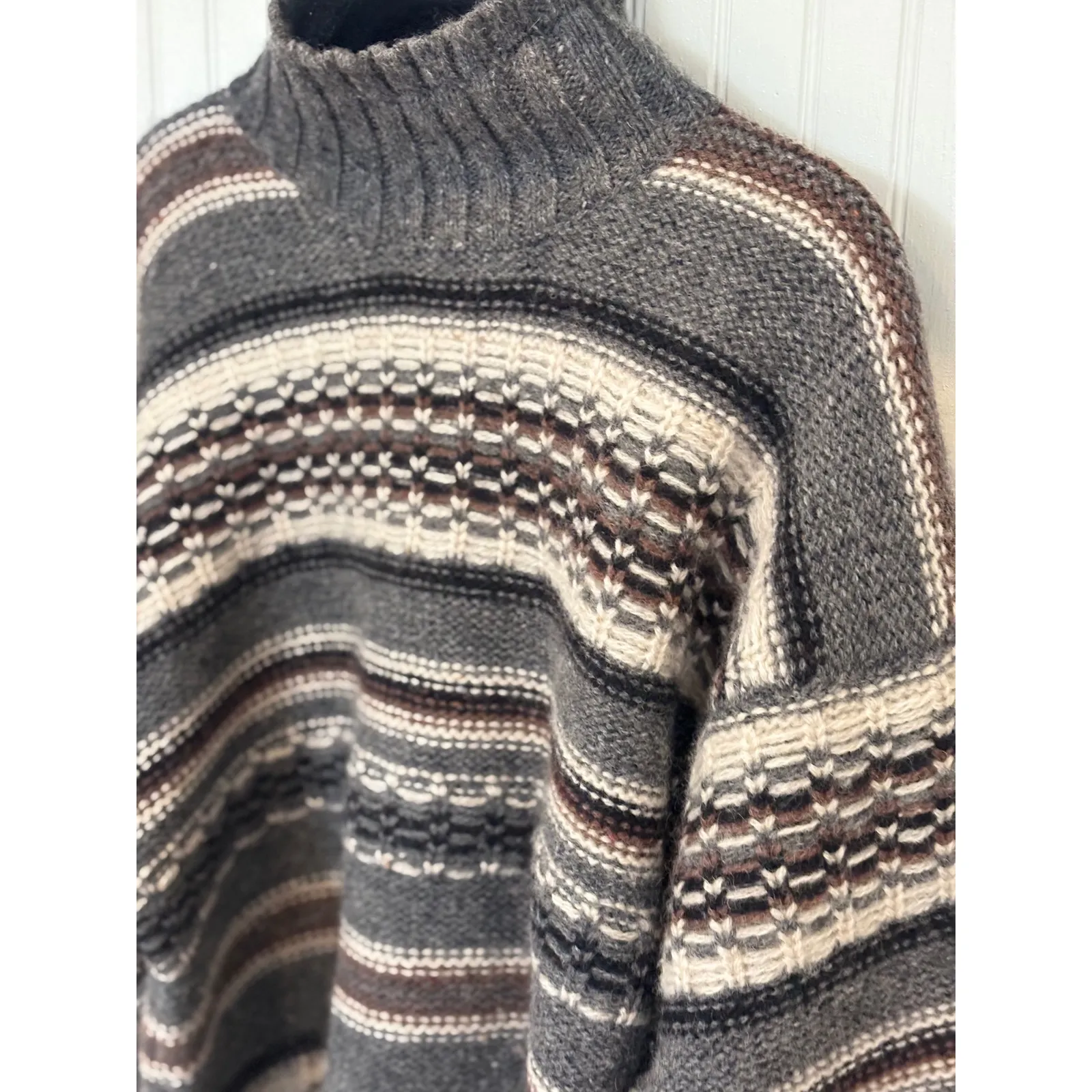 REISS Wool Fair Isle Mock Neck Sweater Size L - Image 2