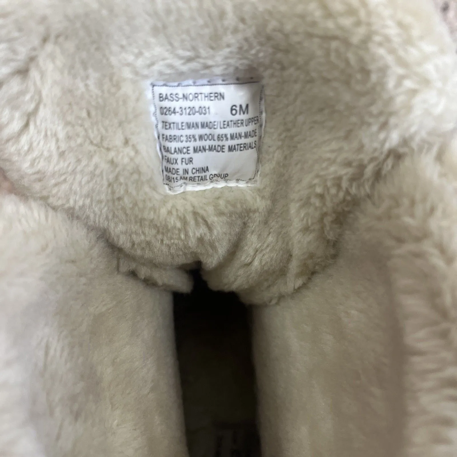 G.H.Bass & Co Women’s Faux Fur Lined Wool Casual Lace Up Rain Duck Boots Size 5.5 - Image 3