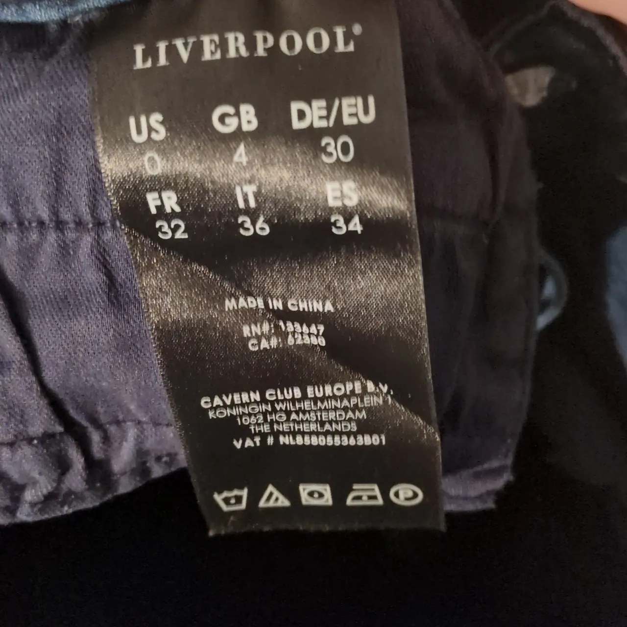 Liverpool The Trouser Shorts Size 0 - Image 6