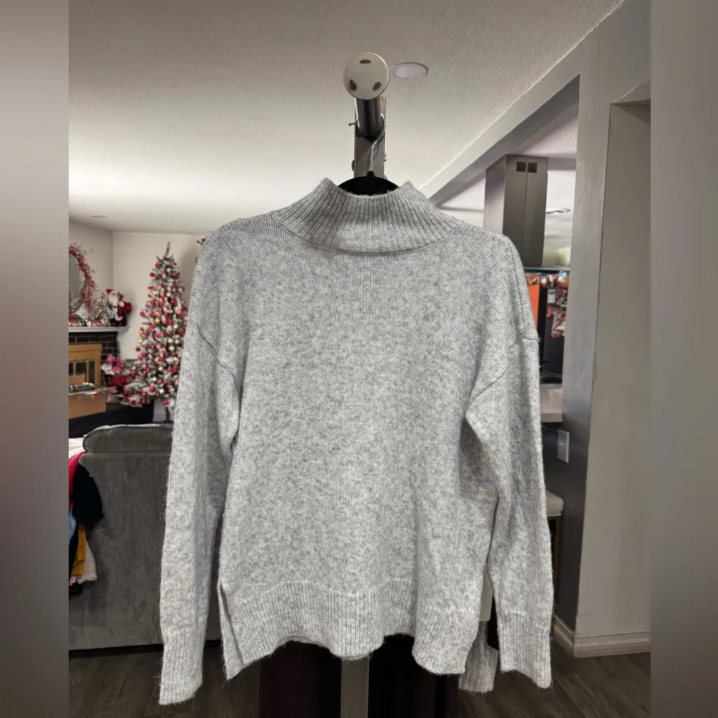 Topshop  Light Gray Turtleneck Sweater - Image 3