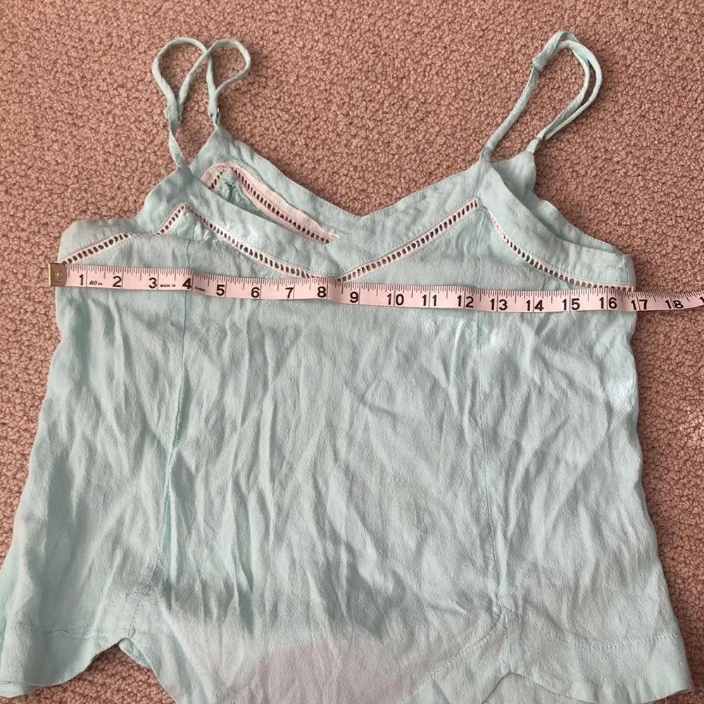 Mika & Gala Scalloped Cropped Eyelet Tank Top Blouse Aquamarine Teal Size 10 EUC - Image 11