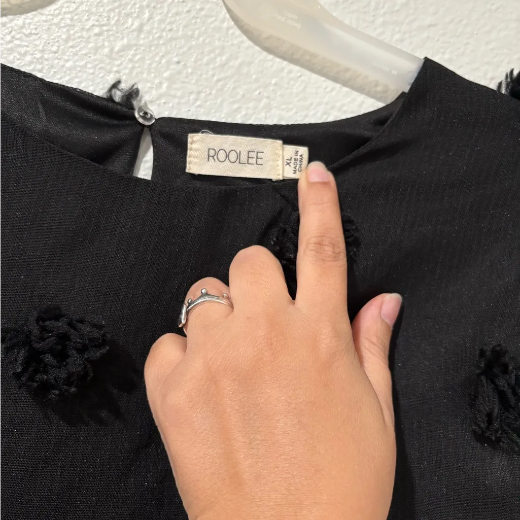 Roolee Black Top with Textured Details Size XL - Image 3