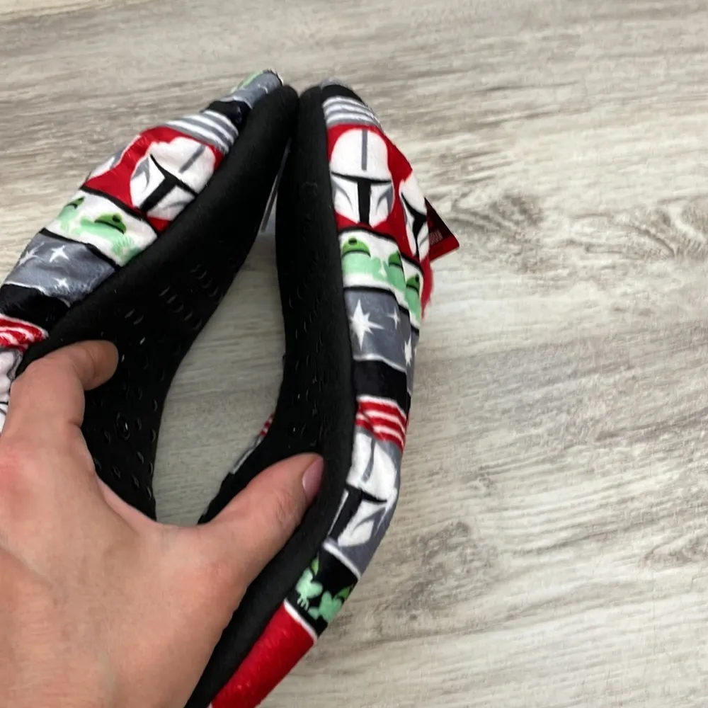 NWT  Mandalorian Multi-Color Soft Red Fleece Inside Slipper Socks - Image 4