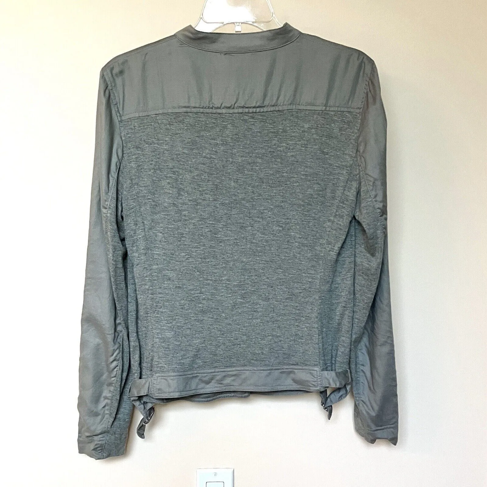 Armani Exchange Jacket Women’s Large Gray Asymmetrical Full Zip - Image 2