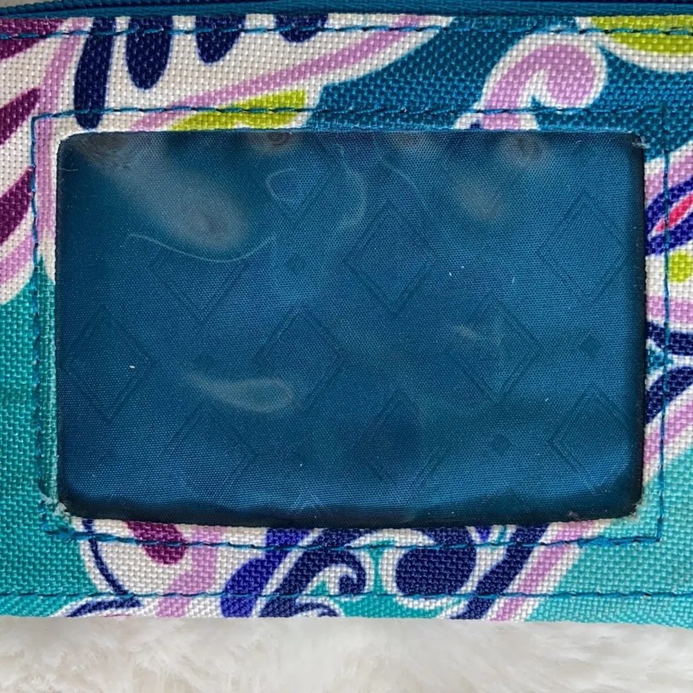 Vera Bradley Floral Quilted Zip ID Wallet - Image 13