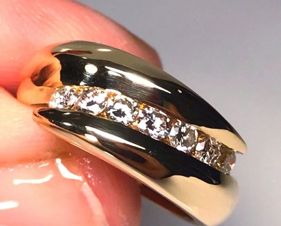 14KT .67 CARAT DIAMOND HEAVY & THICK SOLID RING Gold - Image 13