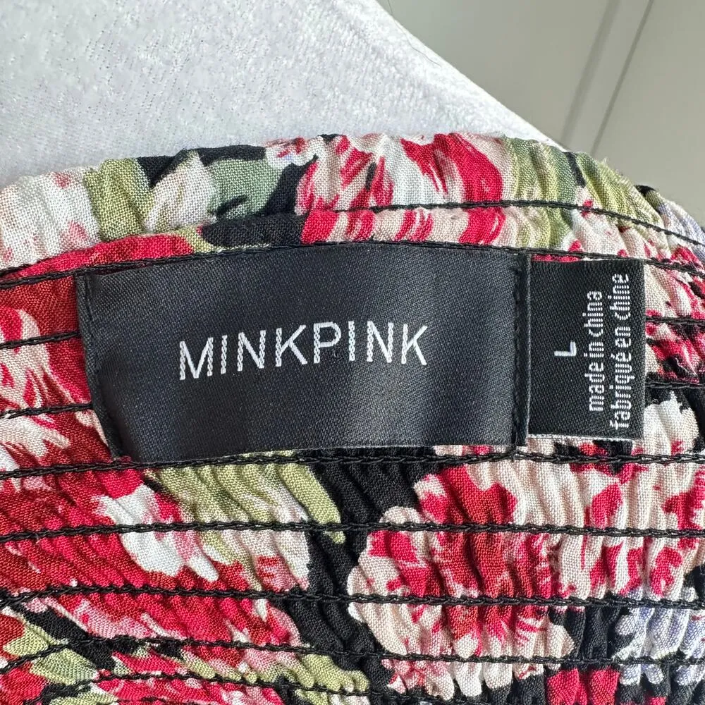 MINKPINK Kind Words Large Multi Red Rose Floral Romantic Crop Puff Sleeve Blouse - Image 8