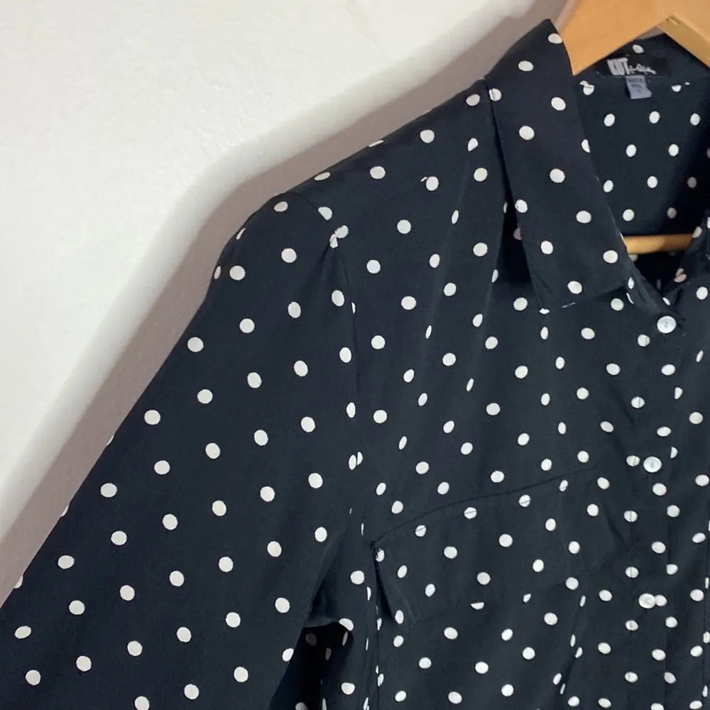 Kut from the Kloth black polka dot satin button down shirt size S - Image 25