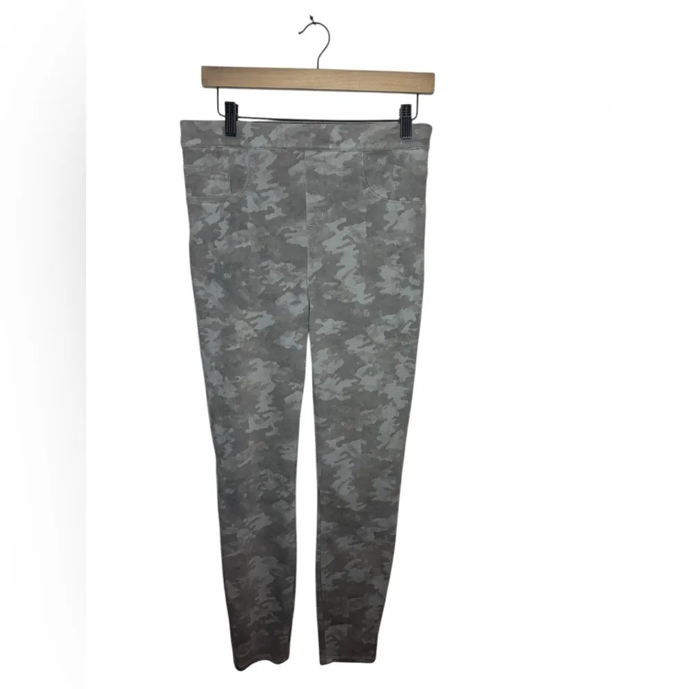 Spanx Jean-Ish Ankle Jeggings Size L Camo - Image 2