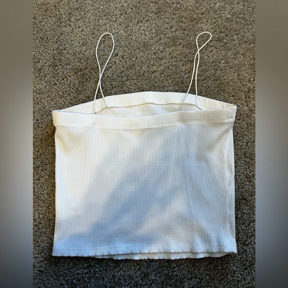 Active USA Crop Top Ribbed Size Medium - Image 4