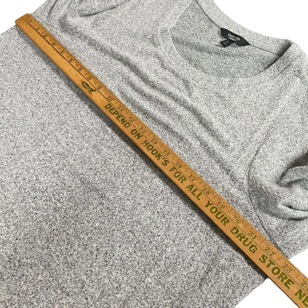 Simply Vera Vera Wang Women's Gray Sweater Tie Buttom Mock Layer Size XL - Image 5