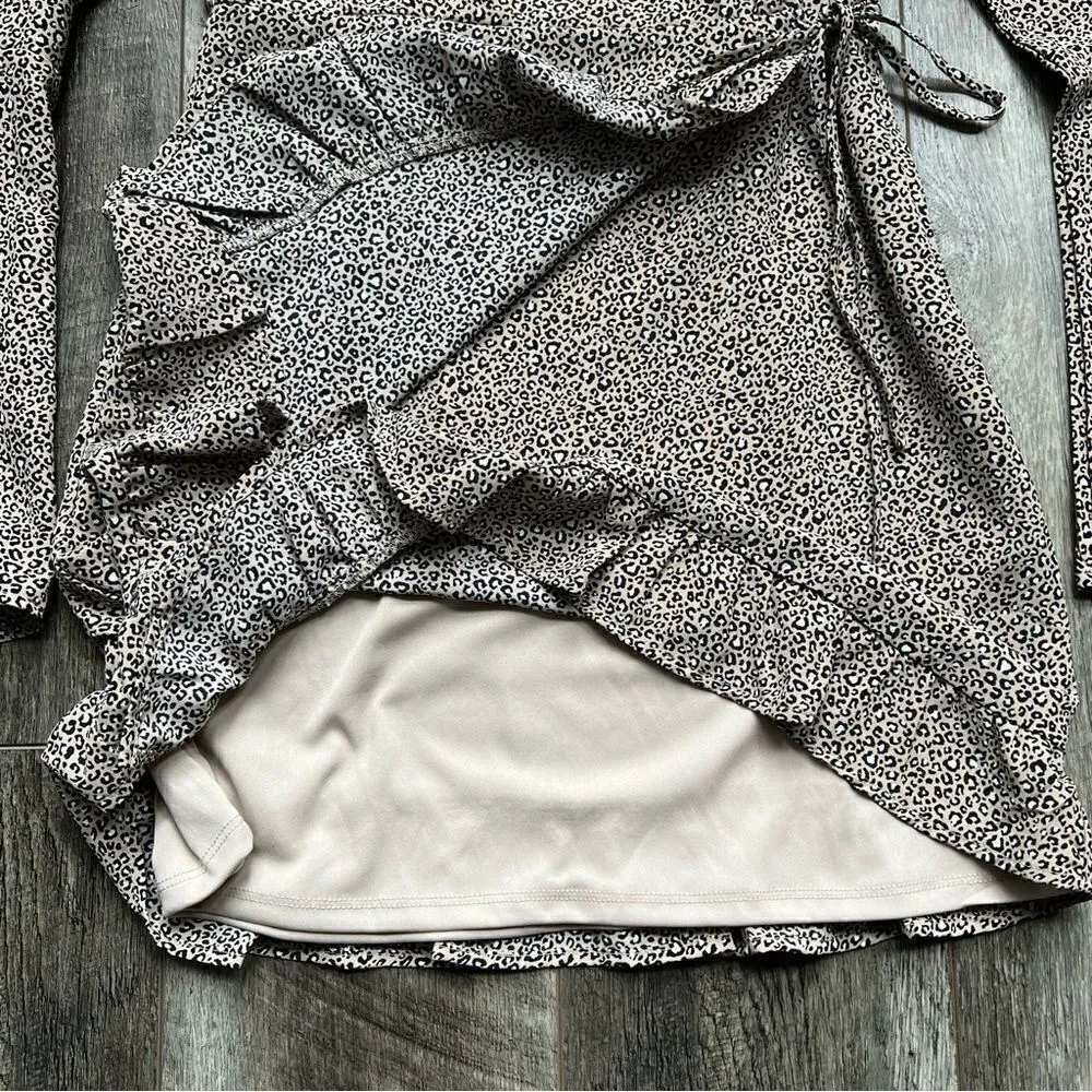 Altar’d State Casaday Leopard Print Wrap Dress Long Bell Sleeve Minidress XS - Image 10