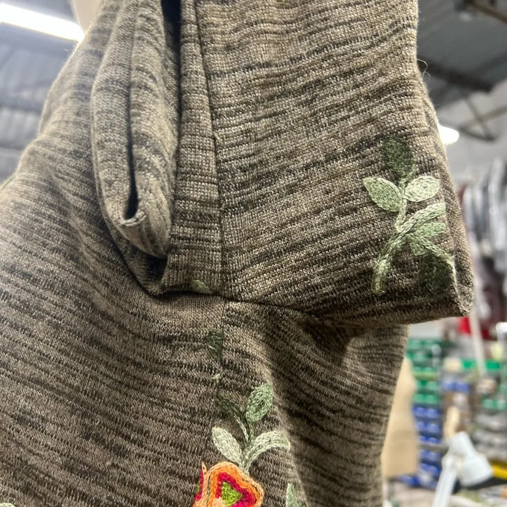 Fig & Flower Floral Blouse S Brown - Image 7