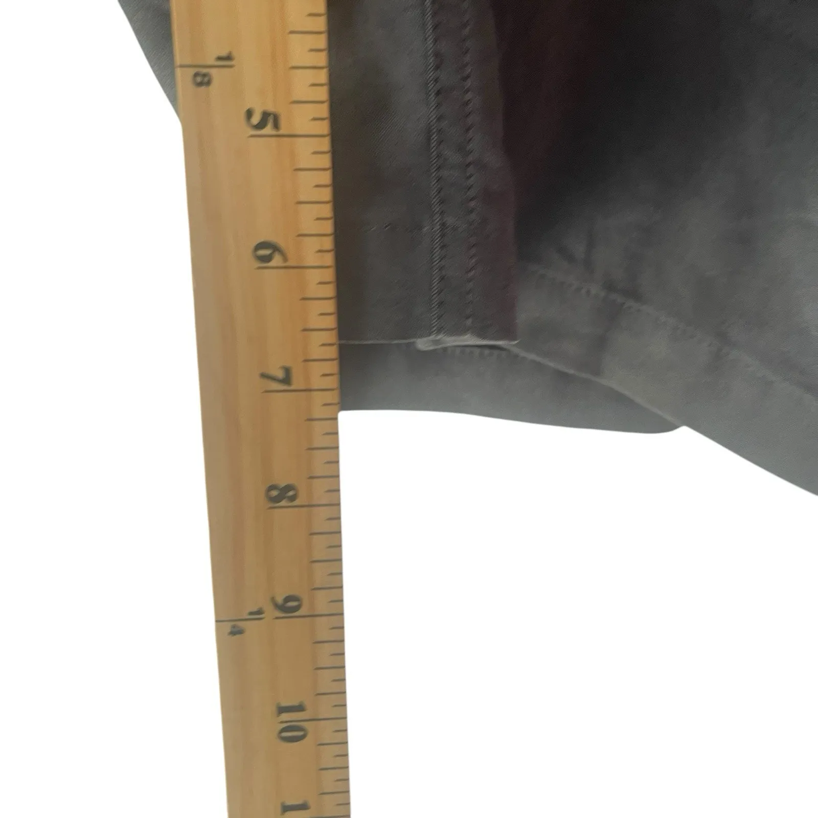 Kuhl Women's Size 14 Gray Cargo Outdoor Hiking 7 In‎ Inseam Shorts - Image 10