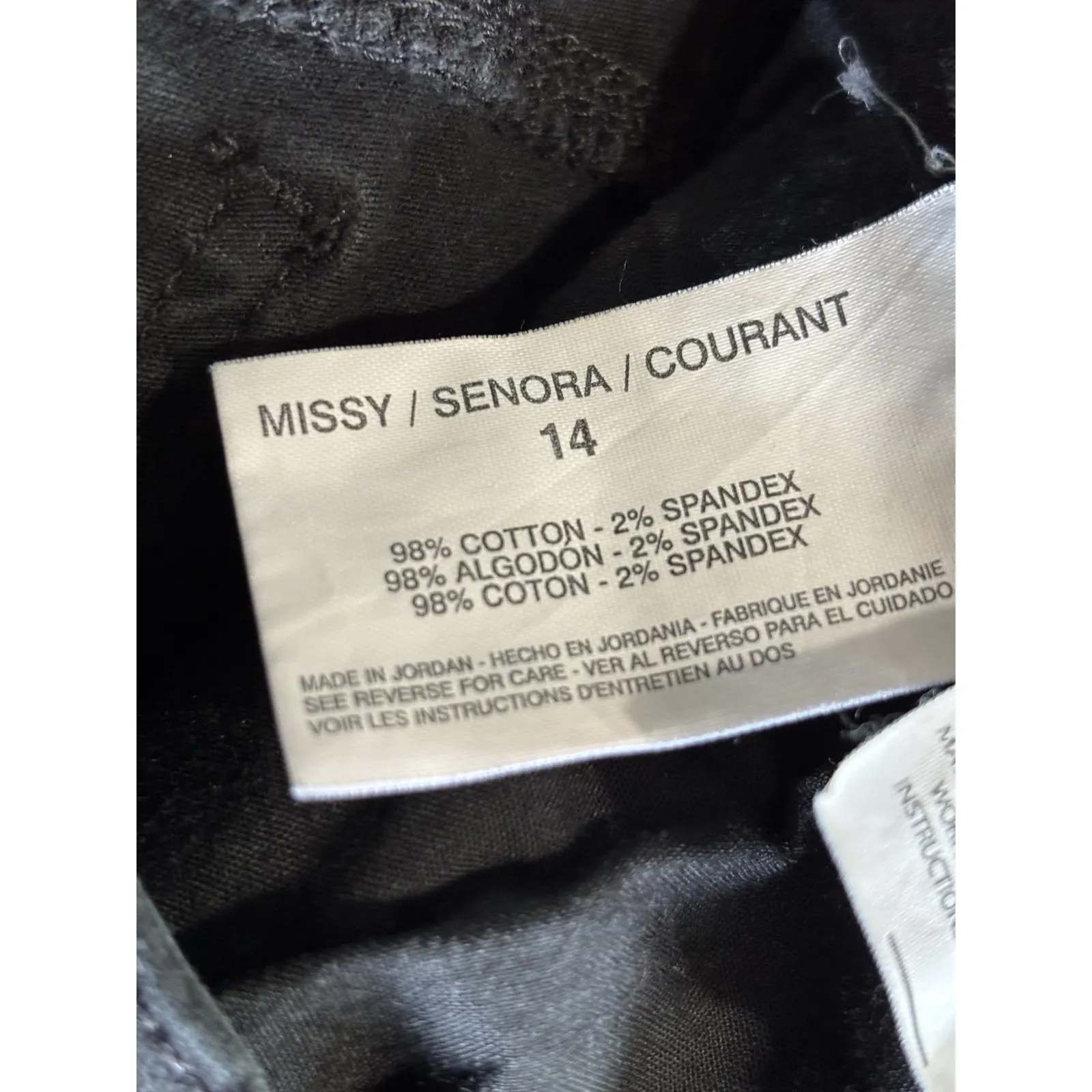 Nine West Vintage Black‎ Bermuda Denim Jean Shorts Med Wash Size 14 Mid Rise Zip - Image 6