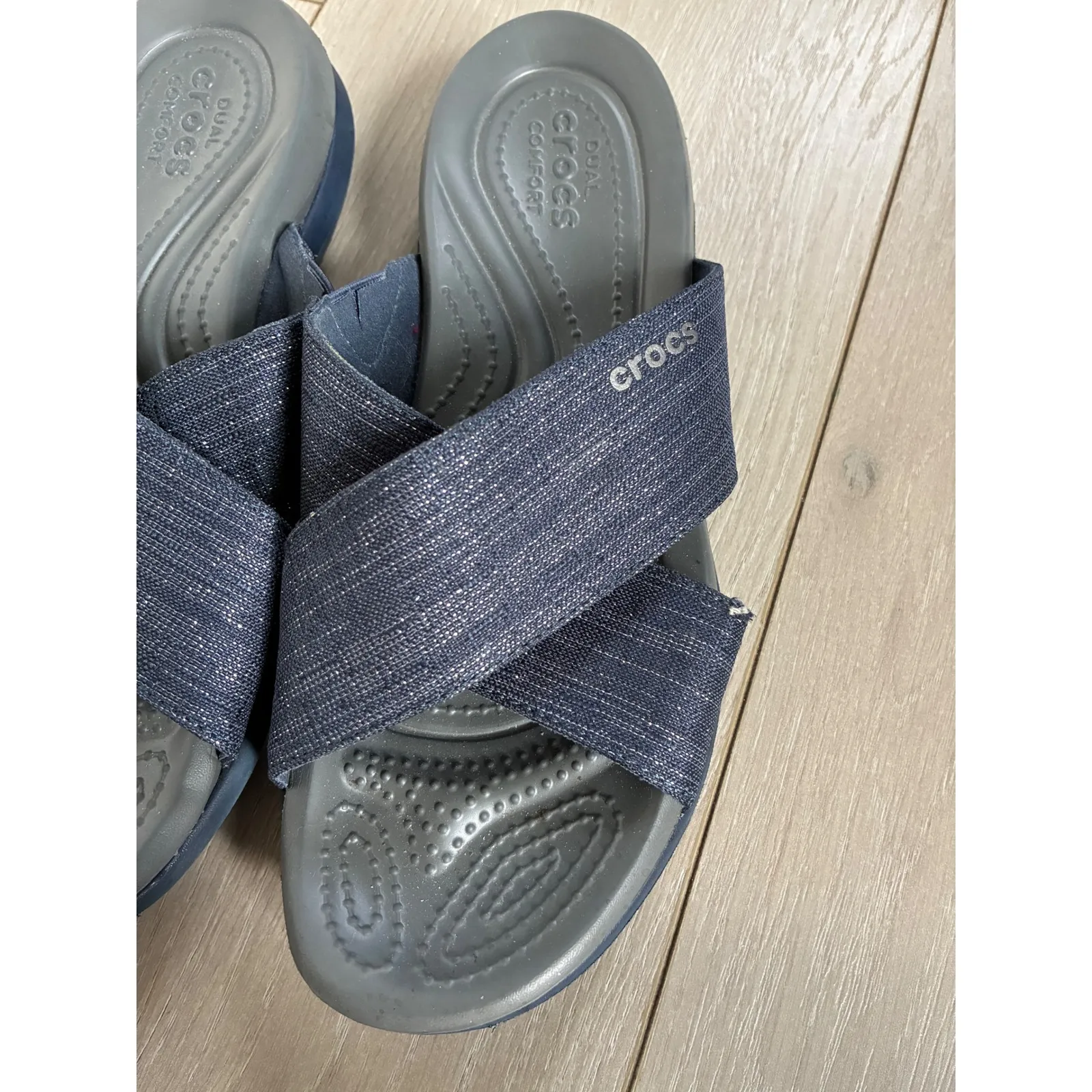 Crocs Women Slip On Sandals Size 7 Blue Comfort Dual Comfort Slide - Image 4