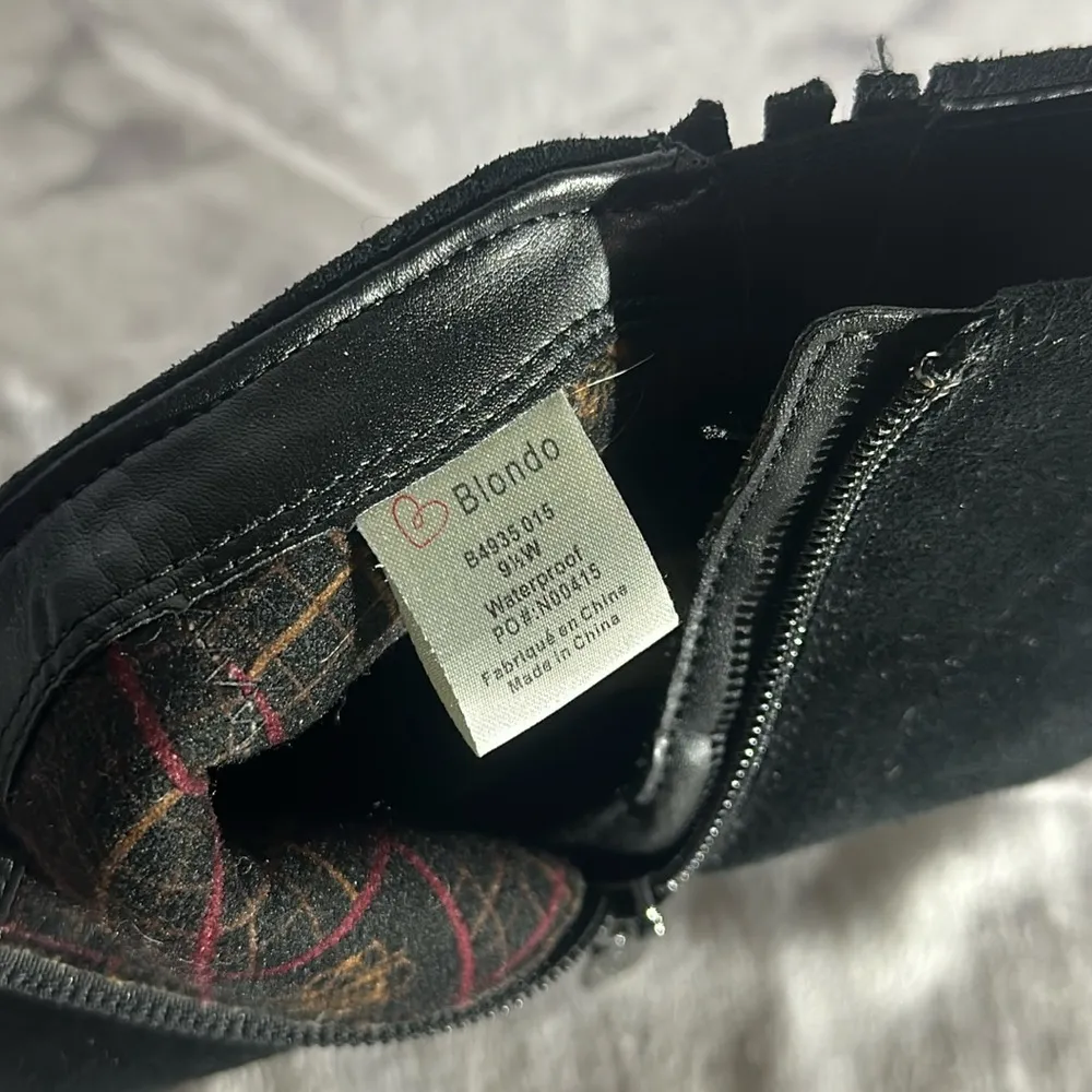 Blondo  Valli 2.0 Booties - Size 9.5 - Image 9