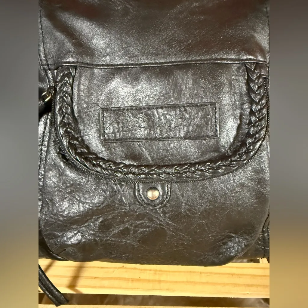 American Eagle Purse Black Long Shoulder Strap Hand Carry Lined Zipper Closure - Image 4