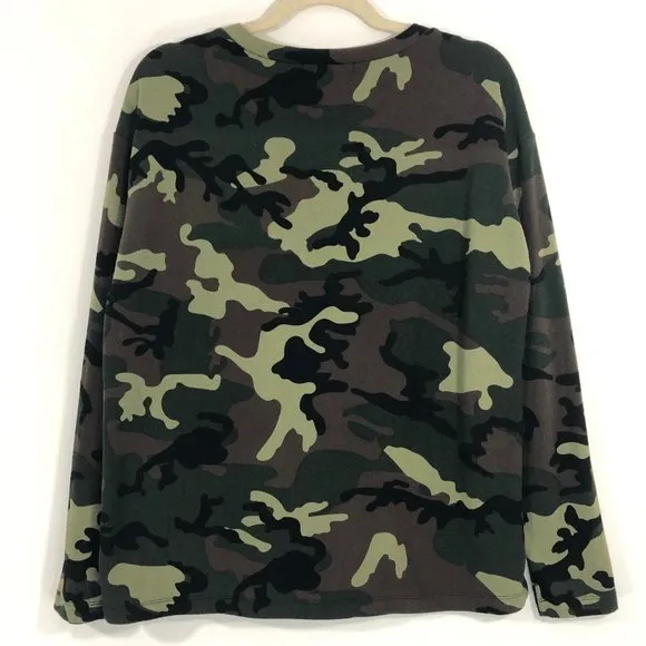 New  Camo Print Lightweight Sweater Knit Pocket Pullover Green - Image 12