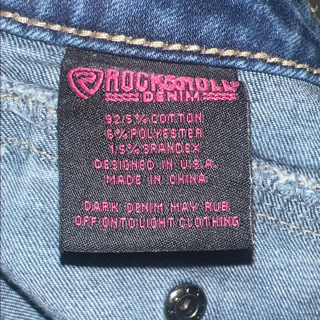 Classic Blue Jean Shorts for Women Size 27 - Image 6