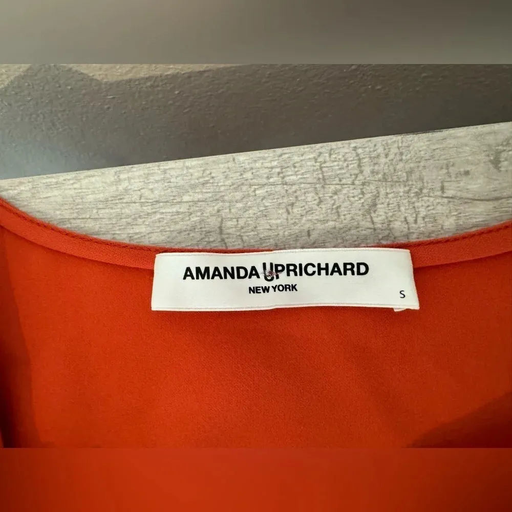 Amanda Uprichard Red Orange Short Sleeve Top Twist Neckline Office Size Small - Image 6