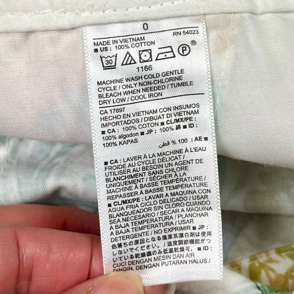 NWT Old Navy Floral Reef Shorts 0 - Image 12