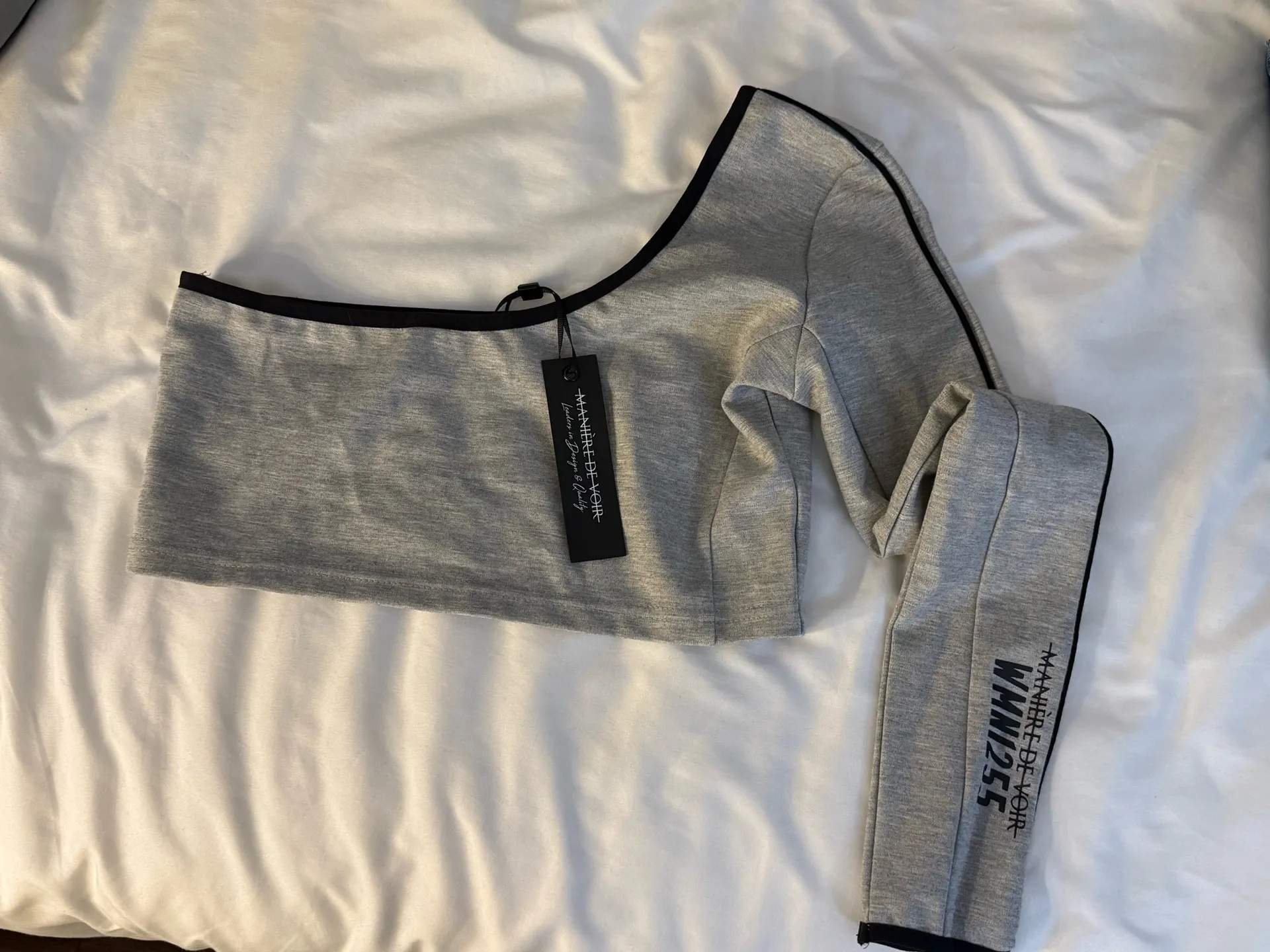 NWT Maniere de Voir Crop Top  - Image 6