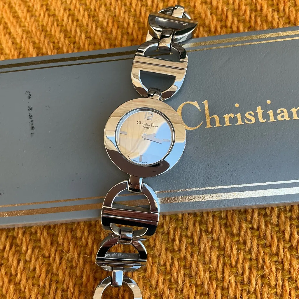 STUNNING❤️‍🔥Christian Dior DRESS watch ❤️‍🔥 - Image 5