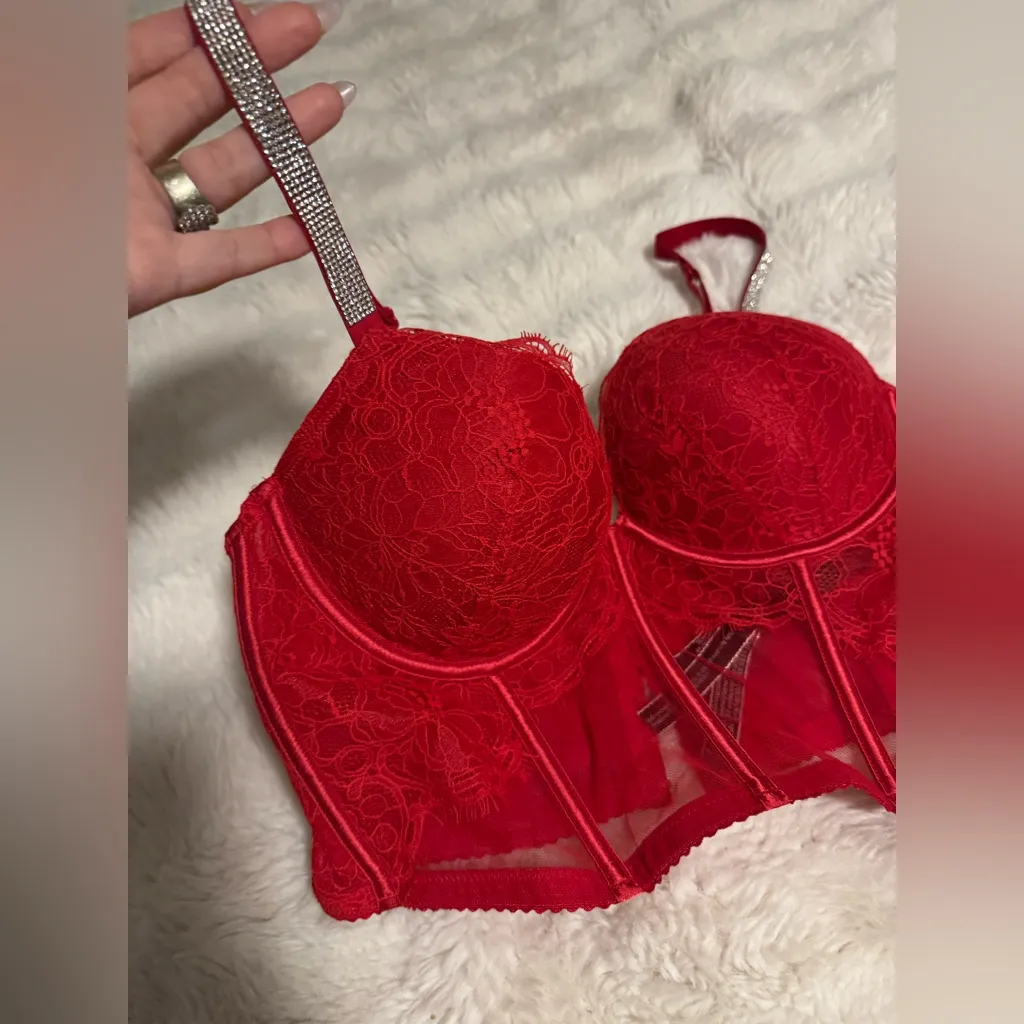 Victoria's Secret Red Lace Bustier - Image 9