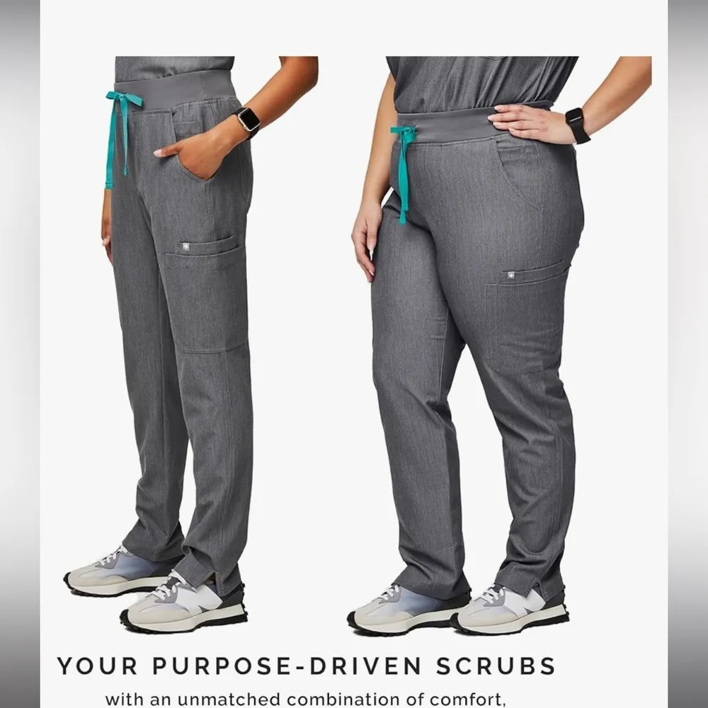 FIGS Catarina Scrub Tops for Women — Classic Fit, 1 Pocket FIGS YOLA pants XS/SM - Image 15