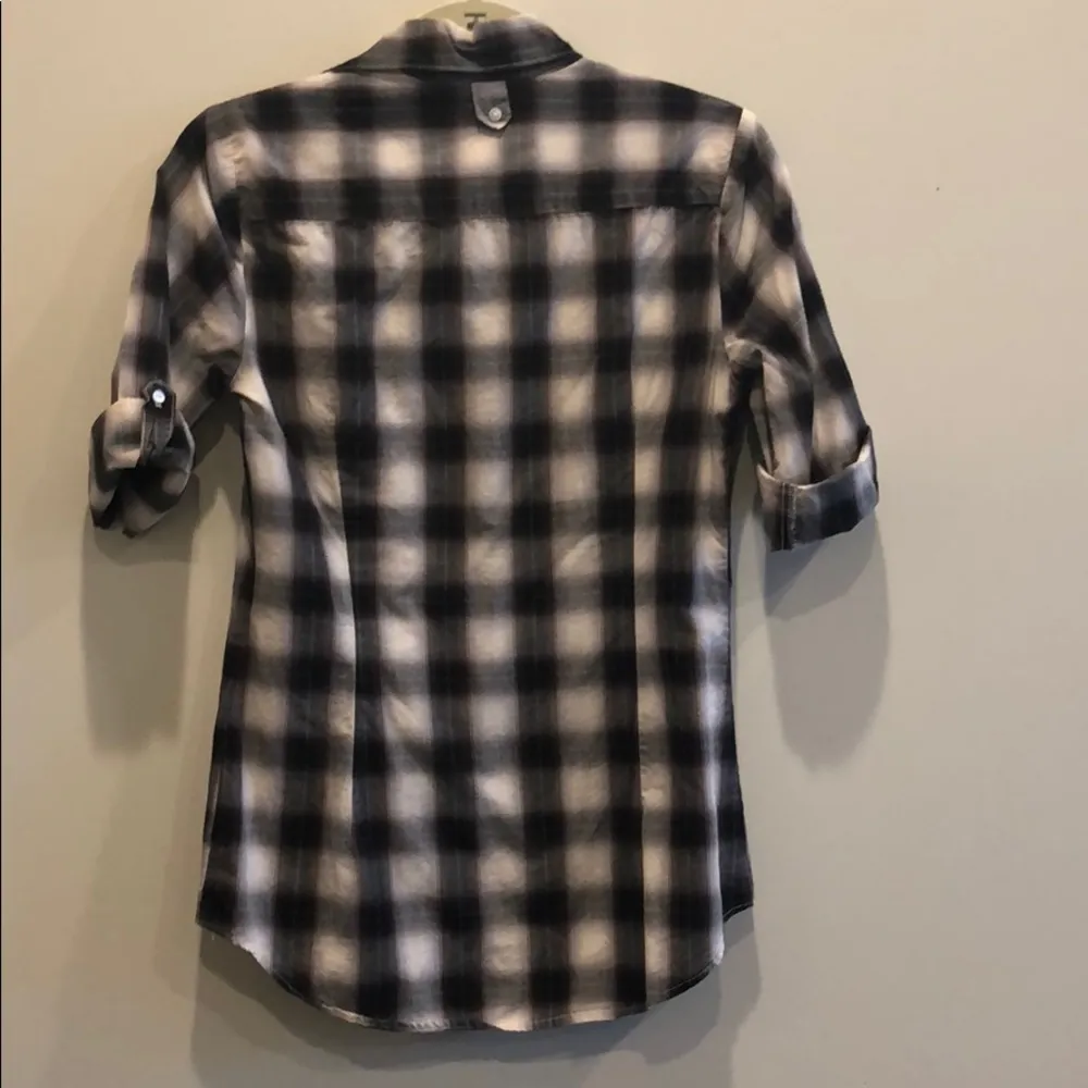SPLENDID plaid button down top Size Small - Image 4
