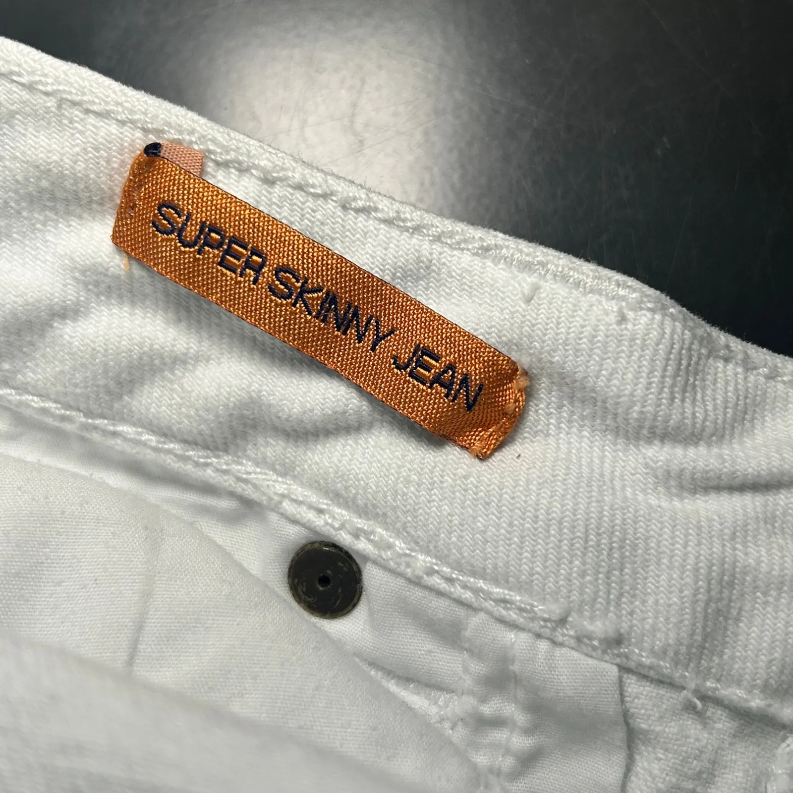 Tory Burch‎ White Super Skinny Jean Zipper Ankle Detail Size 28 - Image 6