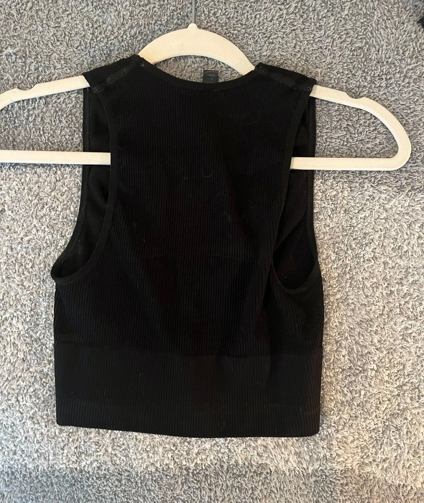 Urban Outfitters Croptop - Image 4