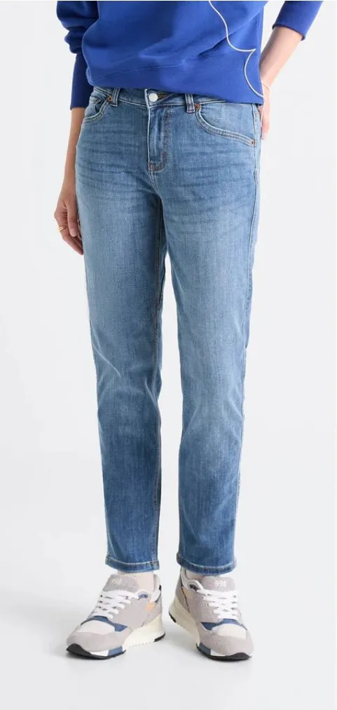 DU/ER Women's Performance Denim Girlfriend Jeans in Vintage Light Stone 28x28 Blue Size 28 - Image 1