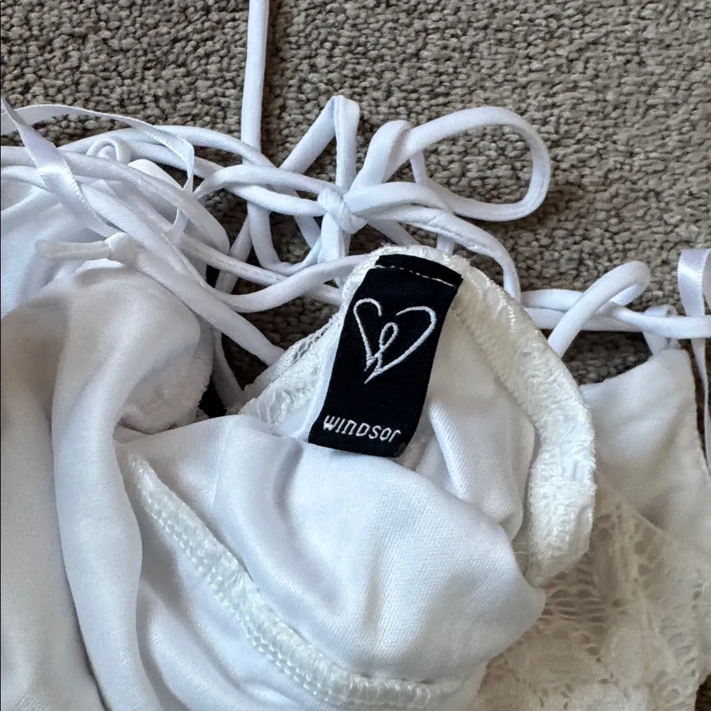 Windsor White Floral Lace Dress SIZE S - Image 6