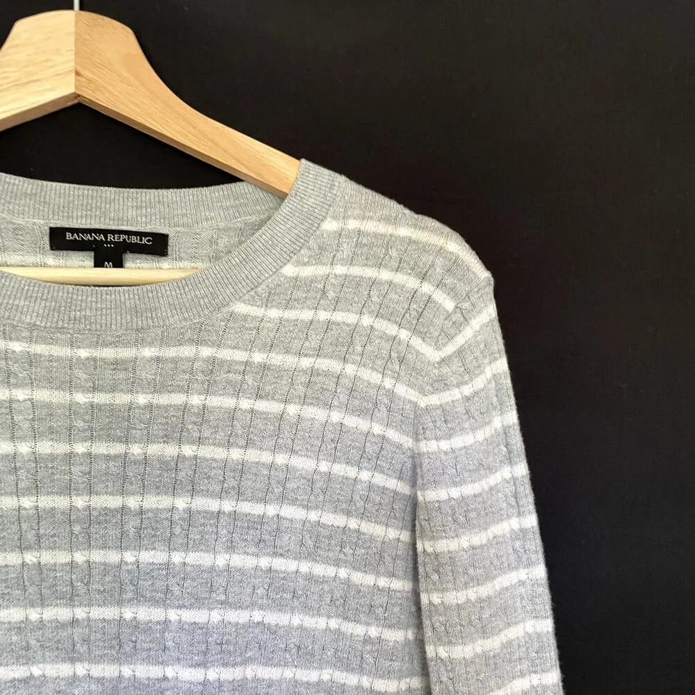 Banana Republic grey and white striped knit sweater women's size medium cotton - Image 2