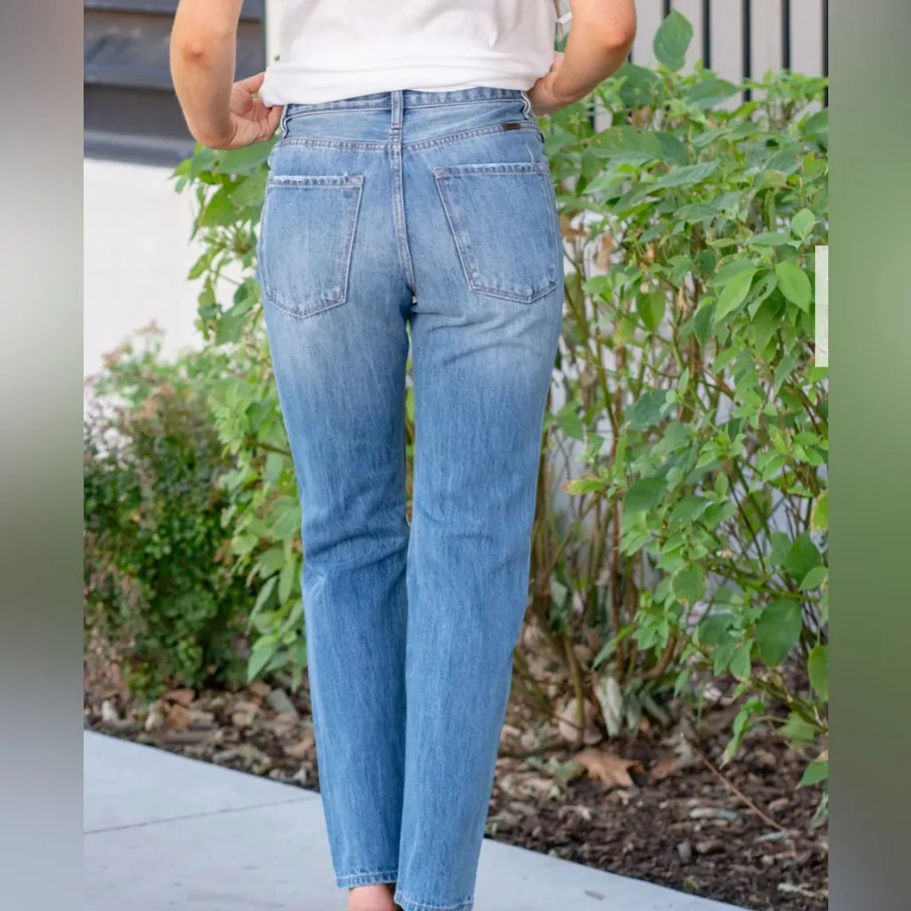 BLUE DIXON ULTRA HIGH RISE 90'S BOYFRIEND JEANS Size 28 - Image 4