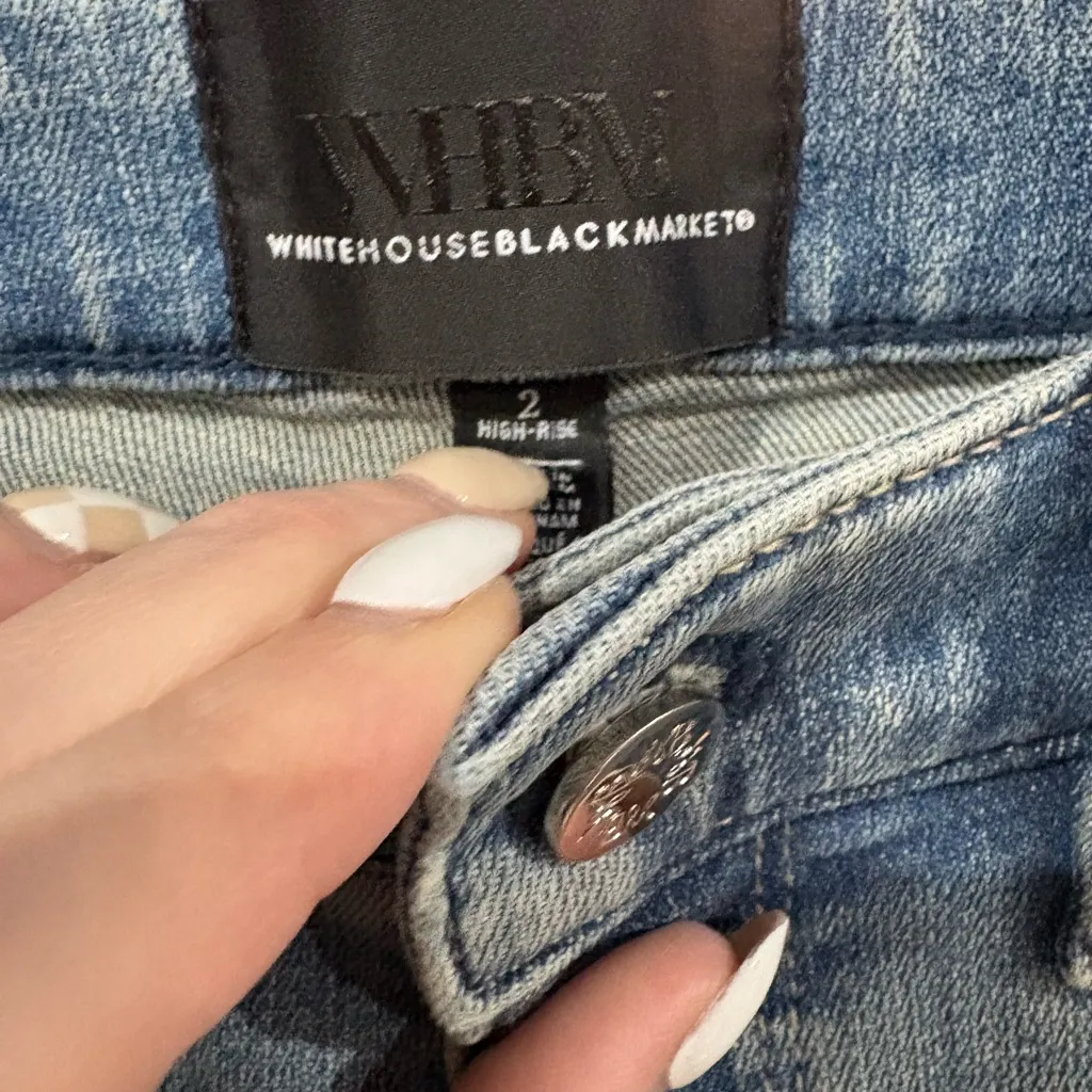 White House Black Market Bedazzled High Rise Straight Jeans- Size‎ 2 - Image 5